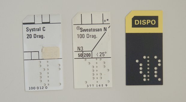 Lochkärtchen aus Apotheken